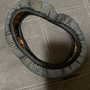 Steering wheel cover